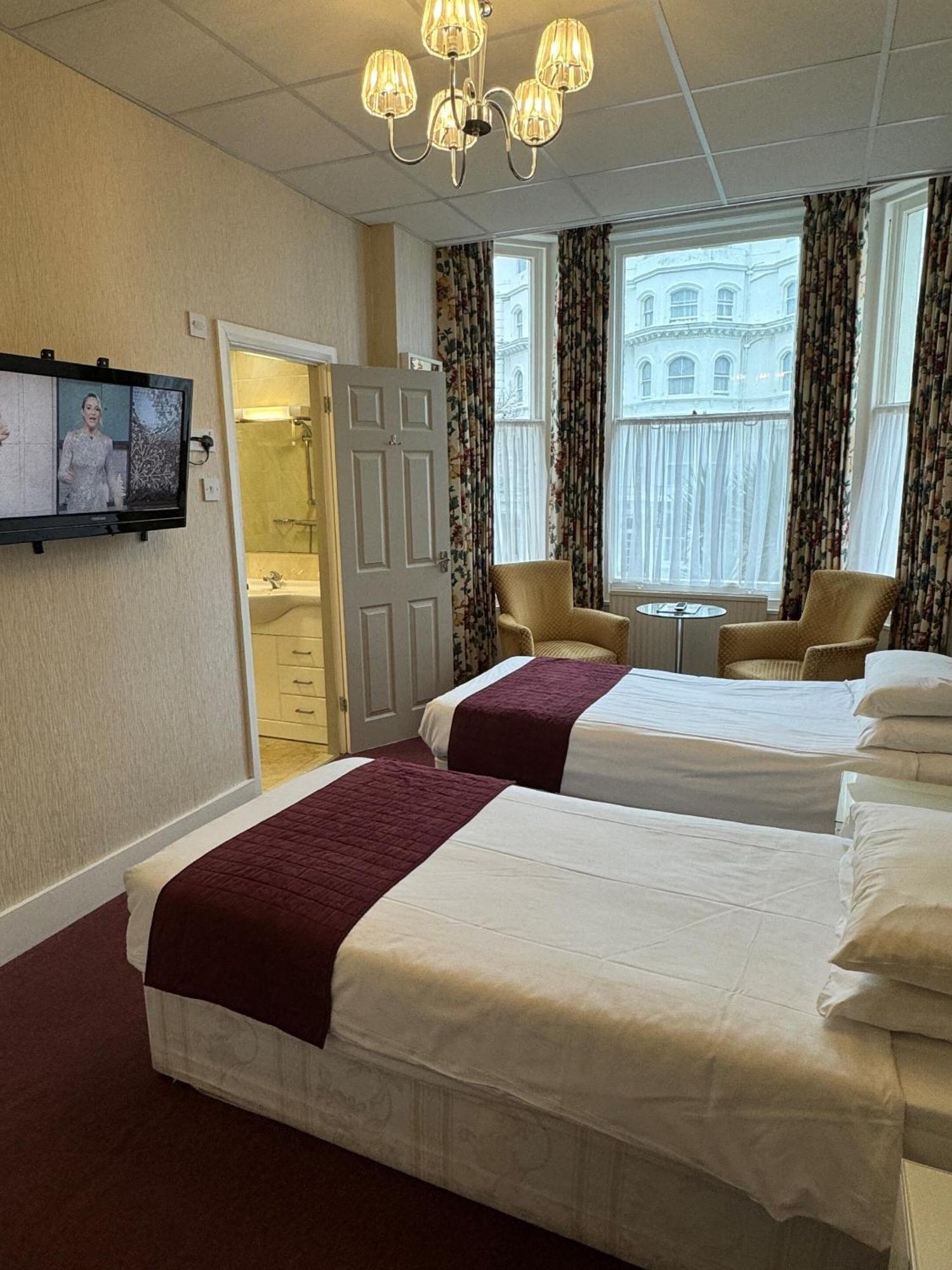 Haddon Hall Hotel Eastbourne Rum bild