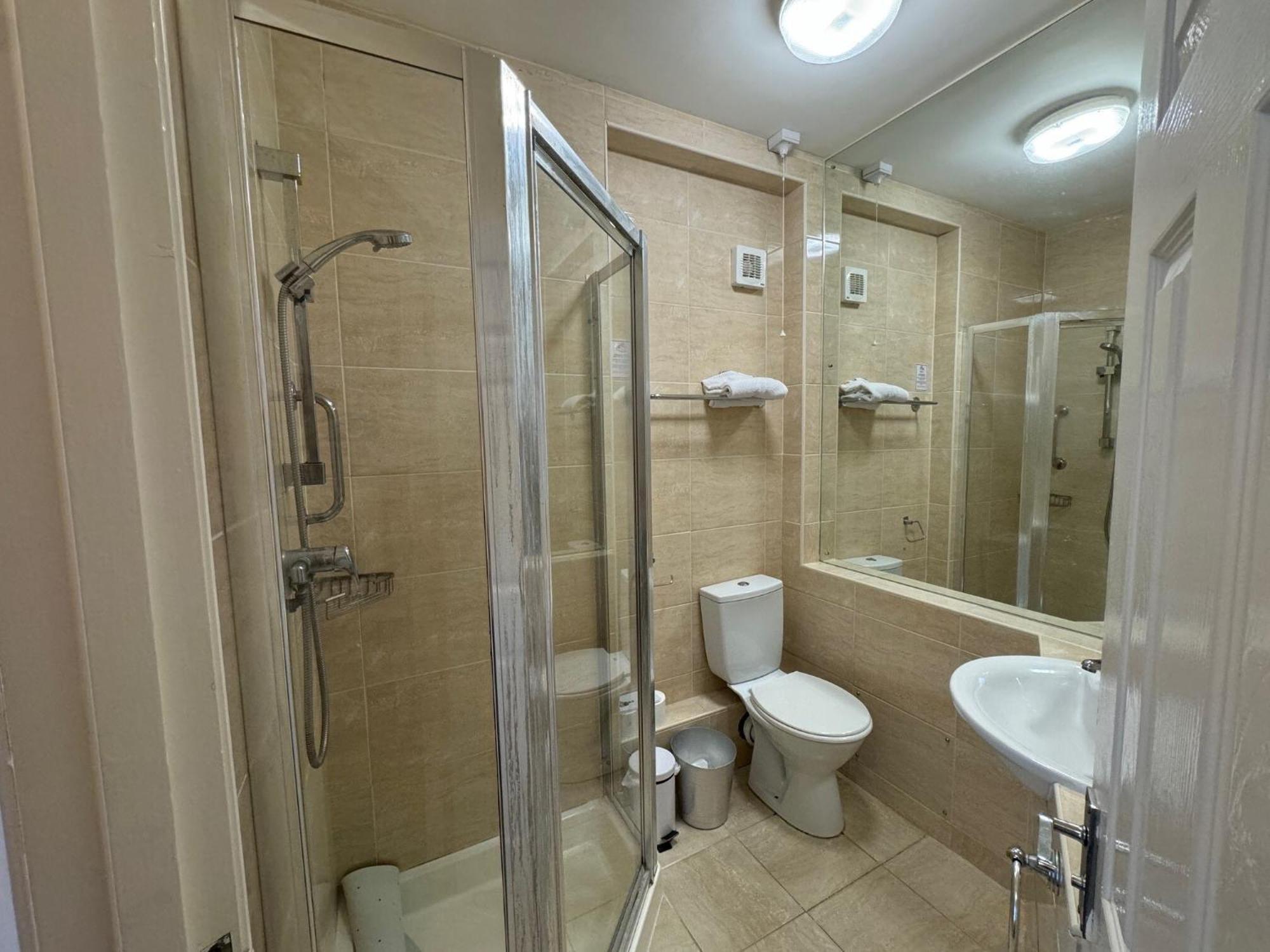 Haddon Hall Hotel Eastbourne Rum bild
