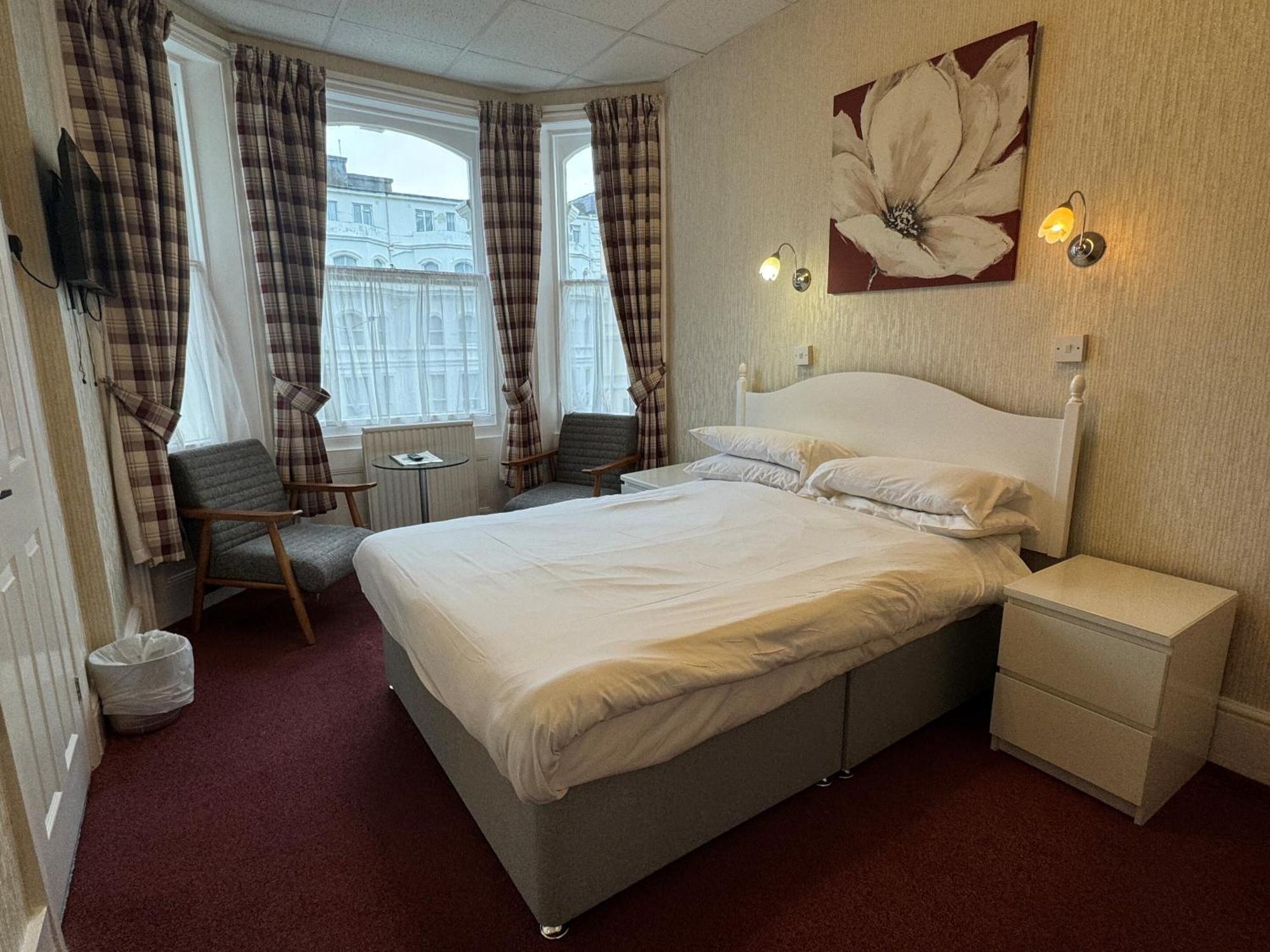 Haddon Hall Hotel Eastbourne Rum bild