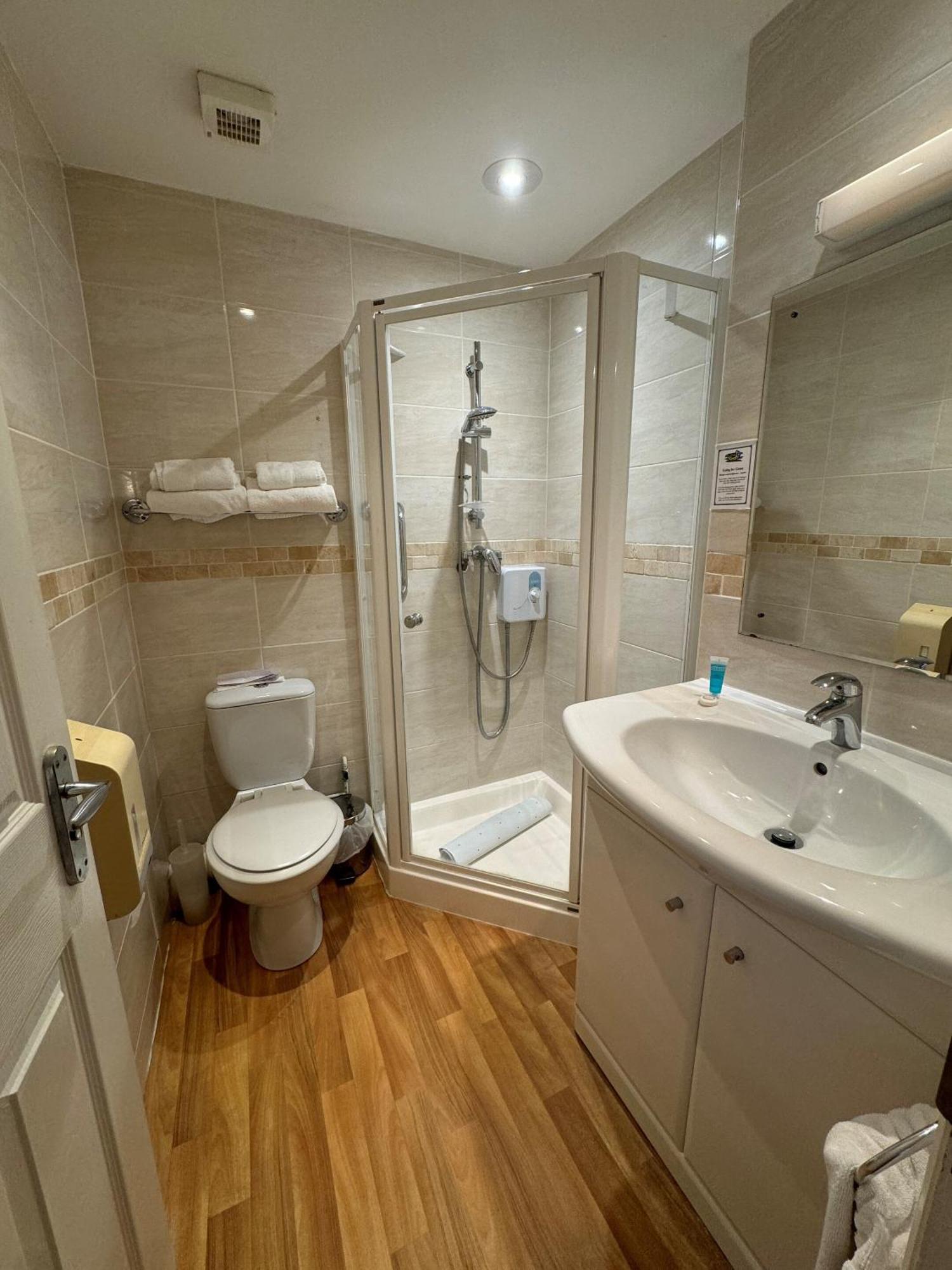 Haddon Hall Hotel Eastbourne Rum bild